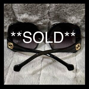 ** SOLD! **

Gucci GG1235S Black gradient butterfly oversized women's sunglasses
